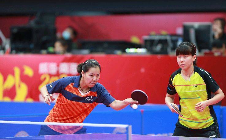 的看台上 的看台上