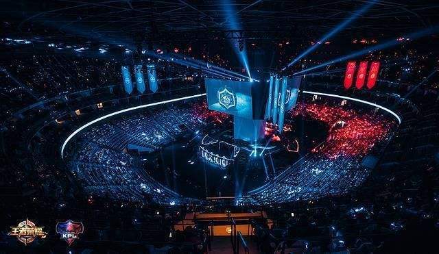 荣耀的致敬 荣耀的致敬