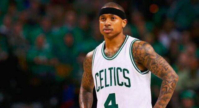 体育欧冠：萨拉赫破门 利物浦2-0那不勒斯